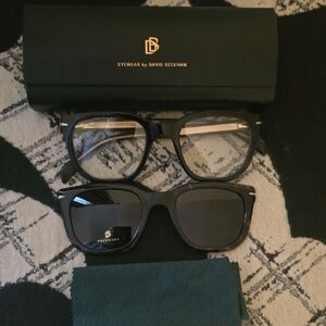 David Beckham Polarized Black and Brown Sunglasses Set